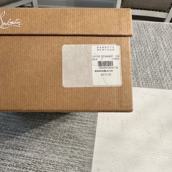 Christian Louboutin Bianca Pumps - Picture 6 of 6